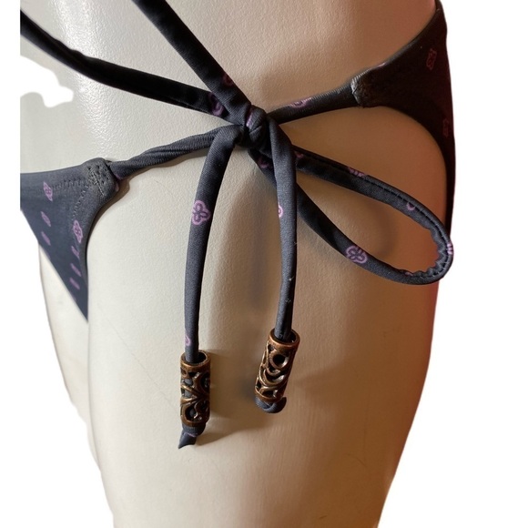 Victoria’s Secret Two Piece Heart Bikini - Picture 4 of 10